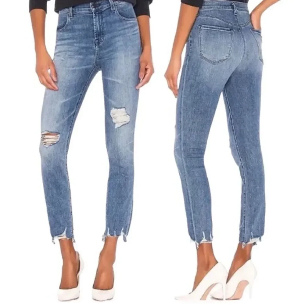 J Brand- Alana High-Rise Crop Ankle Jeans in Fix Up Destruct Wash- Size 26